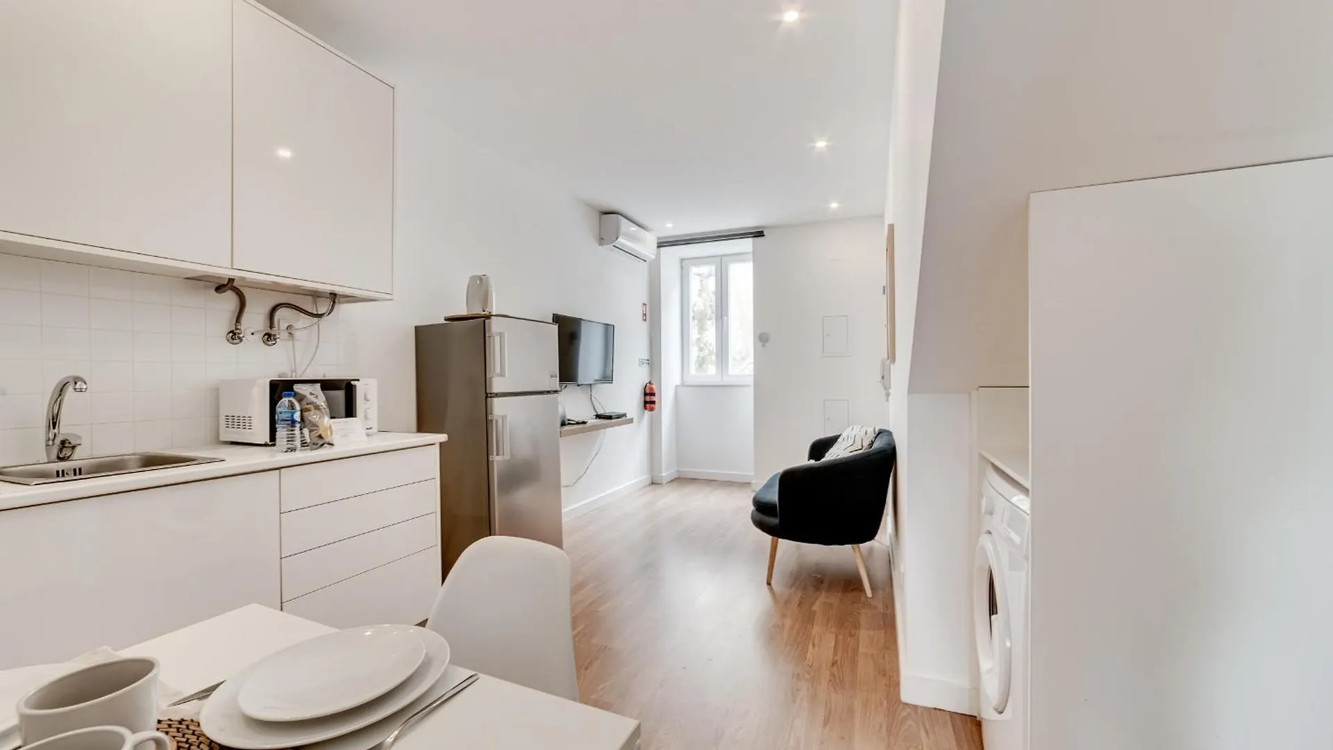 ליסבון By The Palace - Ajuda Apartments פורטוגל