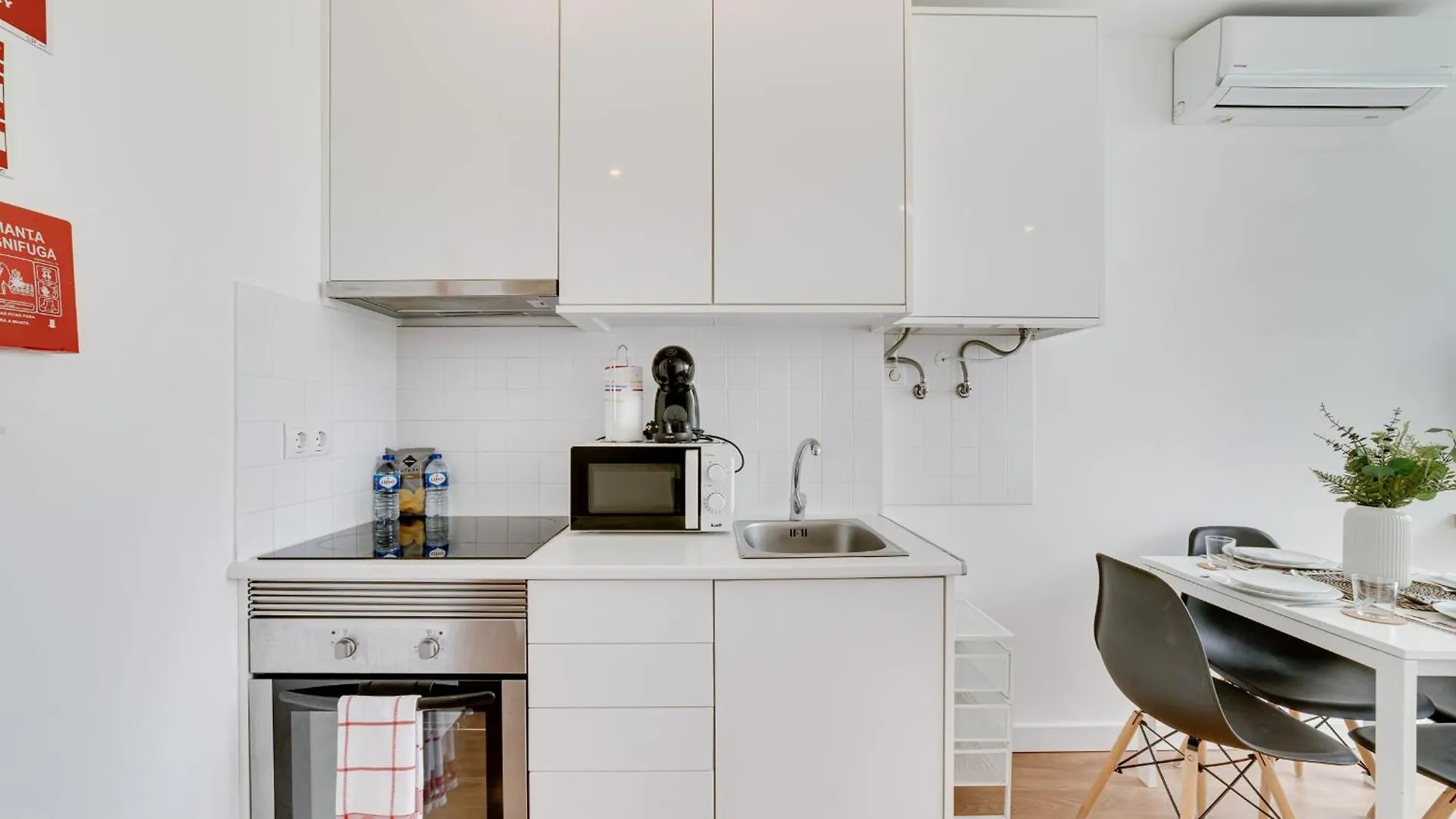 ליסבון By The Palace - Ajuda Apartments 0*,