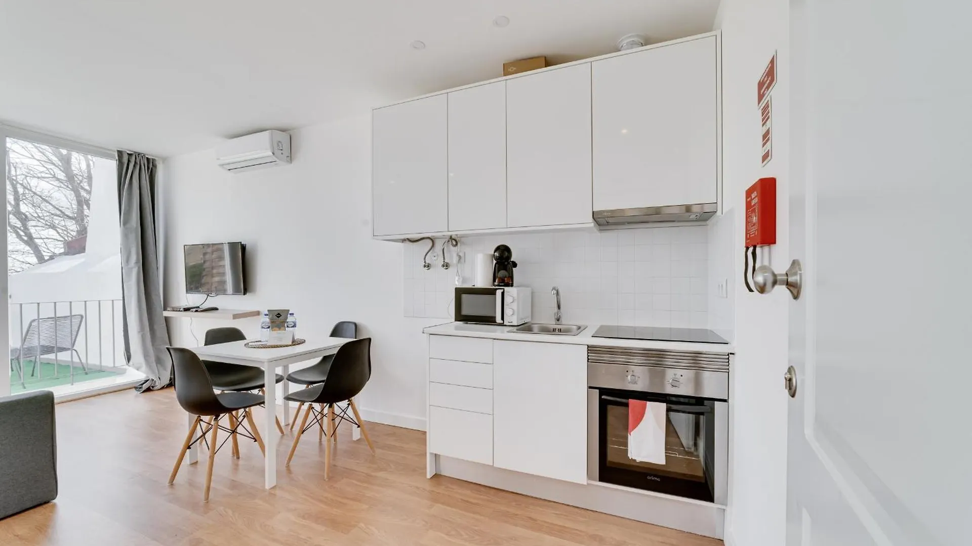 ליסבון By The Palace - Ajuda Apartments
