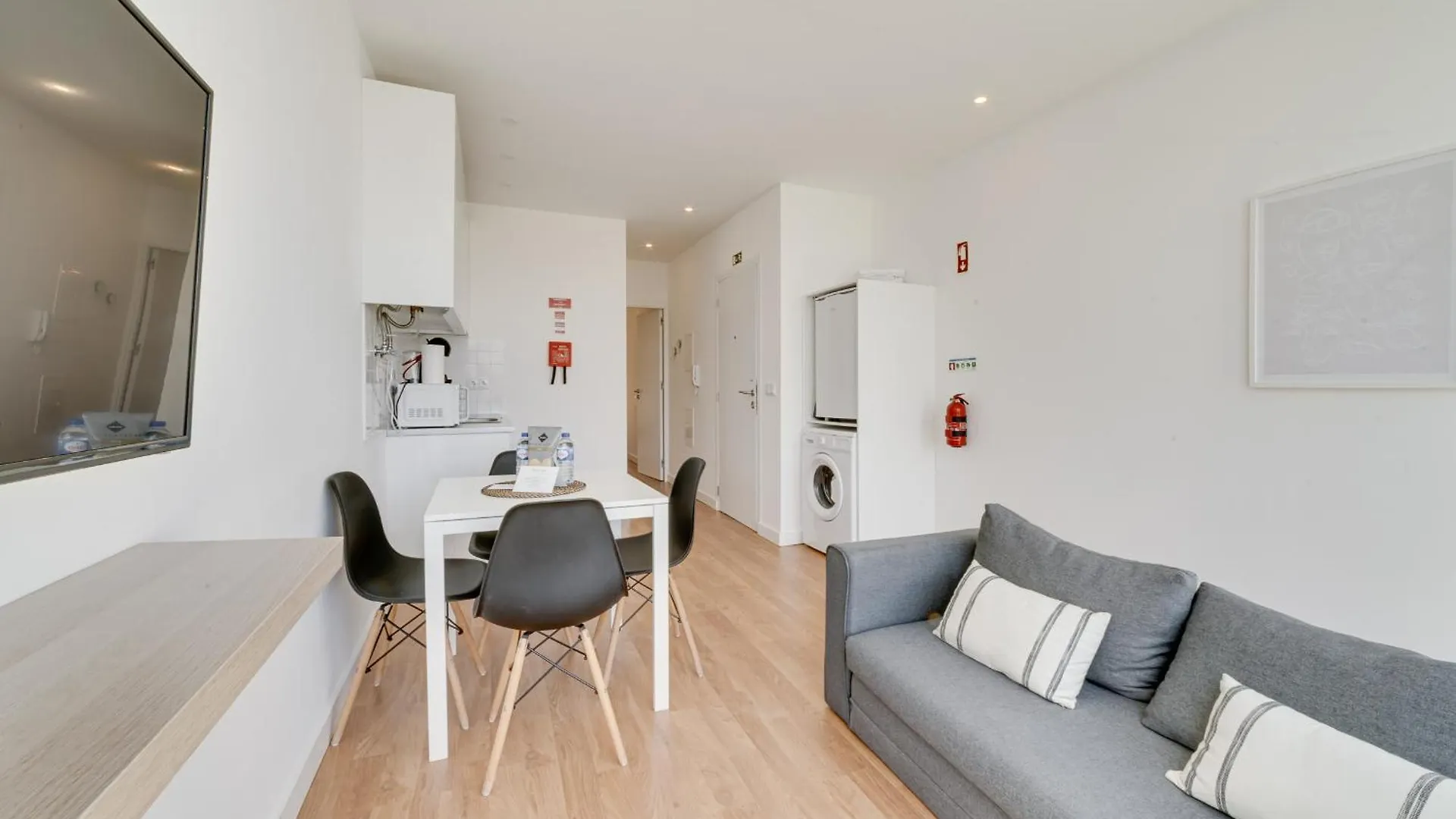 By The Palace - Ajuda Apartments Lisboa